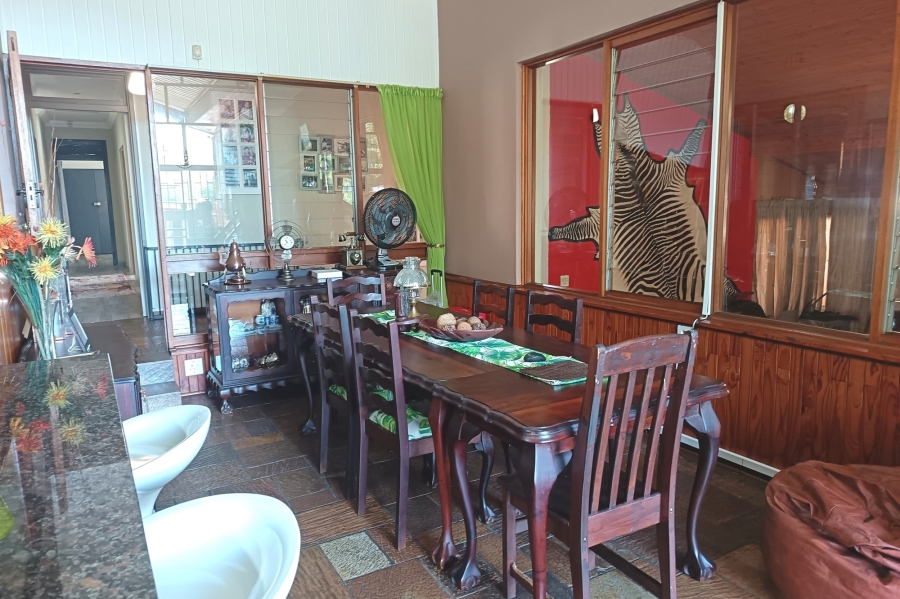 4 Bedroom Property for Sale in Nelspruit Ext 5 Mpumalanga