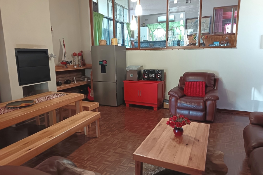 4 Bedroom Property for Sale in Nelspruit Ext 5 Mpumalanga