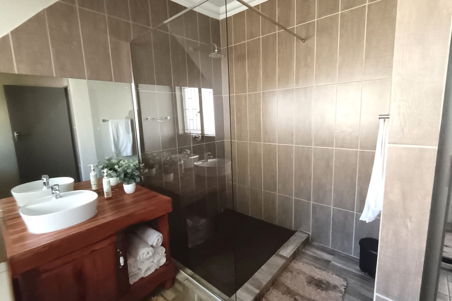 4 Bedroom Property for Sale in Nelspruit Ext 5 Mpumalanga