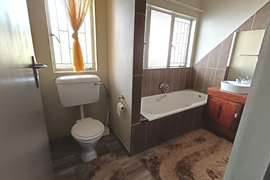 4 Bedroom Property for Sale in Nelspruit Ext 5 Mpumalanga