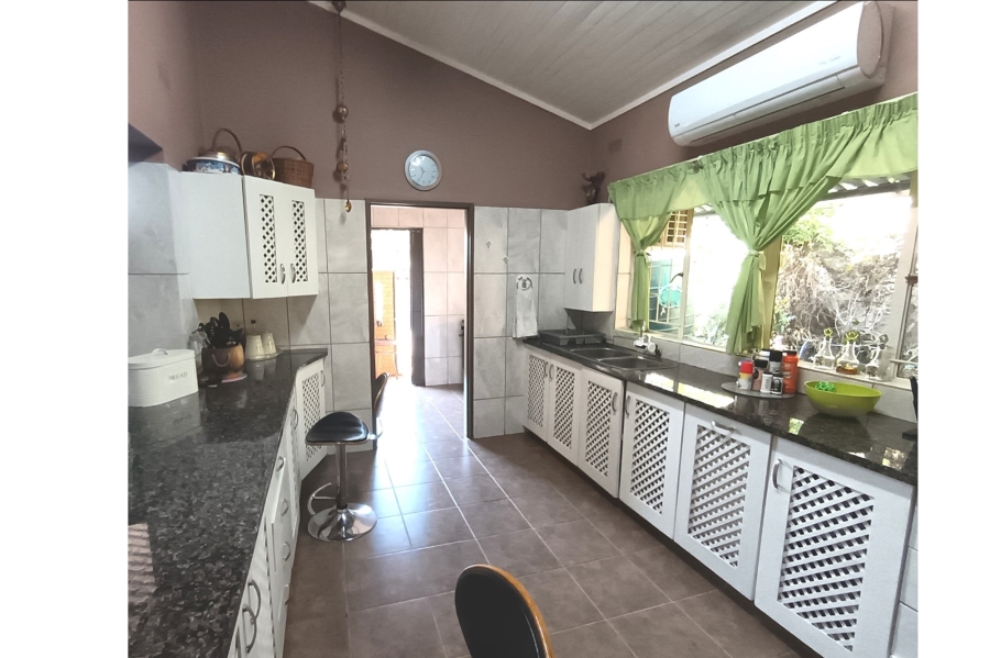 4 Bedroom Property for Sale in Nelspruit Ext 5 Mpumalanga