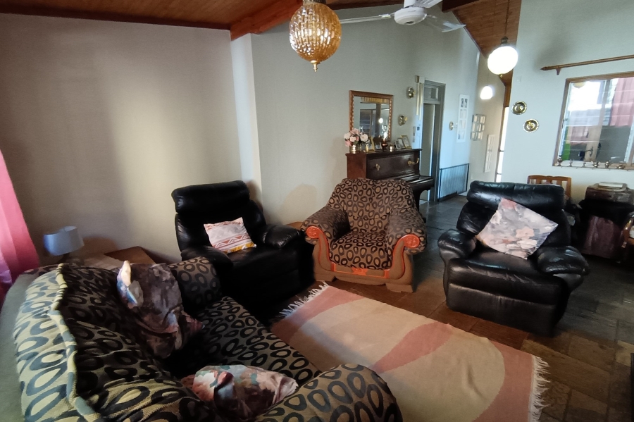 4 Bedroom Property for Sale in Nelspruit Ext 5 Mpumalanga