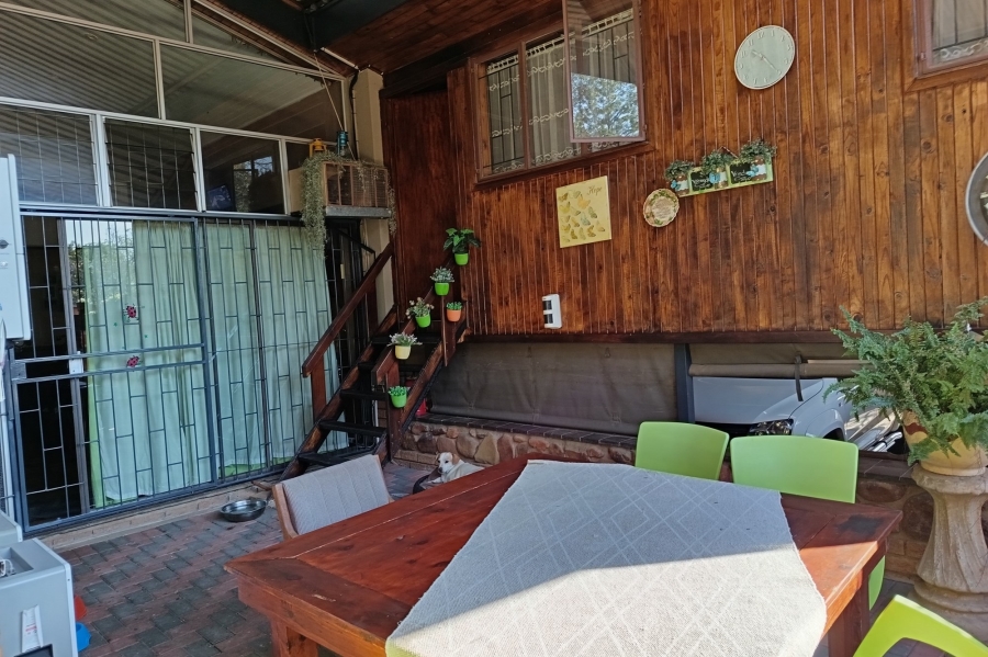 4 Bedroom Property for Sale in Nelspruit Ext 5 Mpumalanga