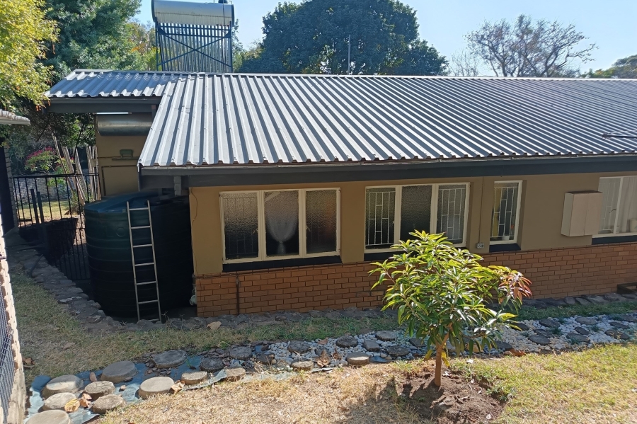 4 Bedroom Property for Sale in Nelspruit Ext 5 Mpumalanga