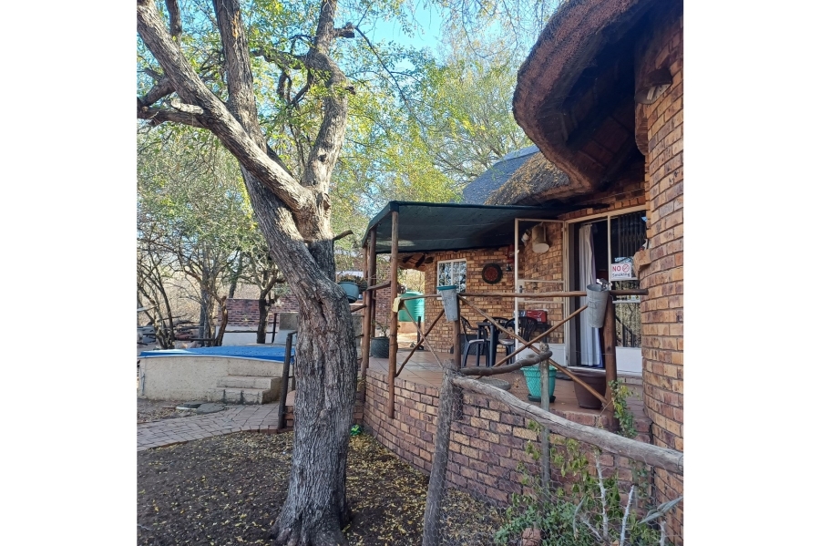 2 Bedroom Property for Sale in Marloth Park Mpumalanga