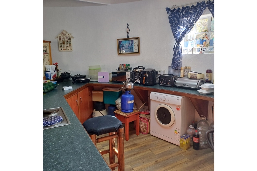 2 Bedroom Property for Sale in Marloth Park Mpumalanga