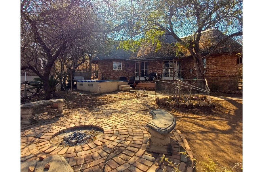 2 Bedroom Property for Sale in Marloth Park Mpumalanga
