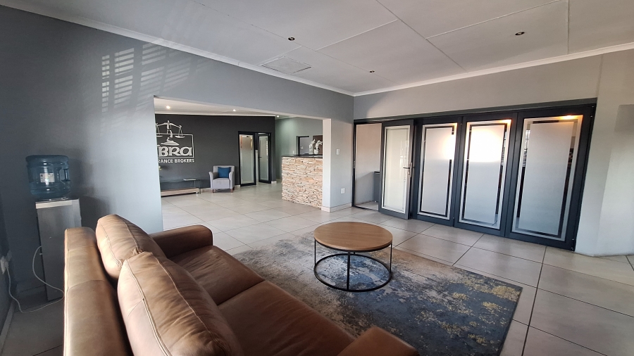 Commercial Property for Sale in Die Heuwel Ext 4 Mpumalanga