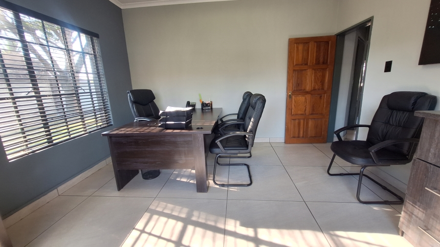 Commercial Property for Sale in Die Heuwel Ext 4 Mpumalanga