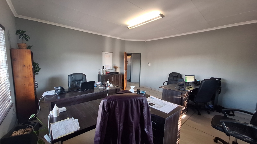Commercial Property for Sale in Die Heuwel Ext 4 Mpumalanga