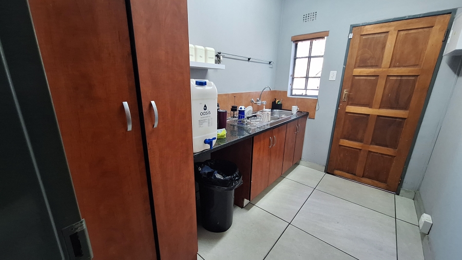 Commercial Property for Sale in Die Heuwel Ext 4 Mpumalanga