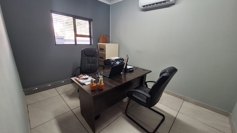 Commercial Property for Sale in Die Heuwel Ext 4 Mpumalanga