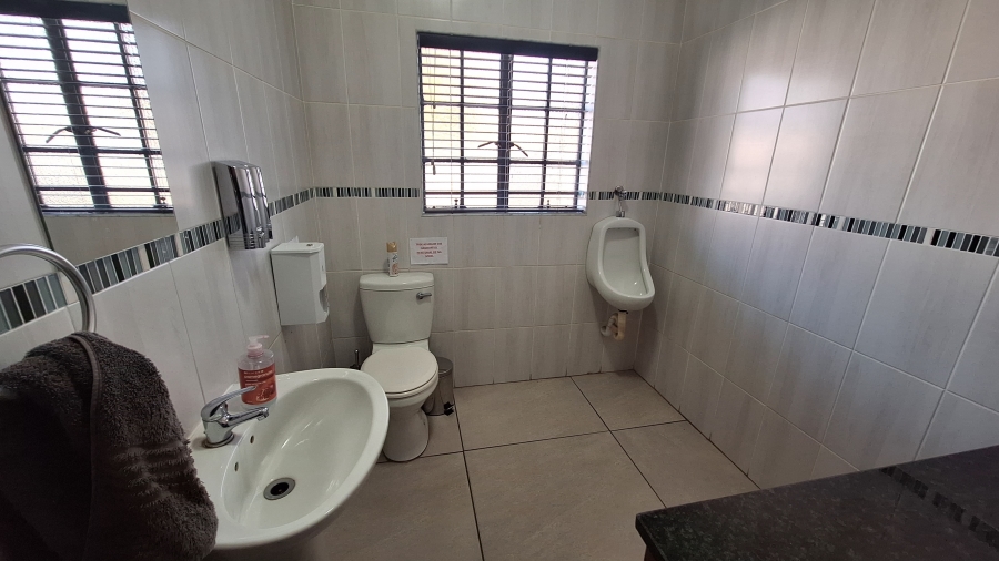 To Let commercial Property for Rent in Die Heuwel Ext 4 Mpumalanga