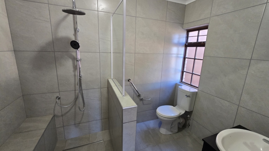 1 Bedroom Property for Sale in White River Mpumalanga
