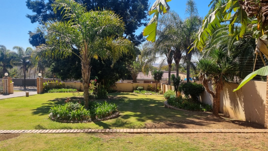 To Let 5 Bedroom Property for Rent in Die Heuwel Mpumalanga