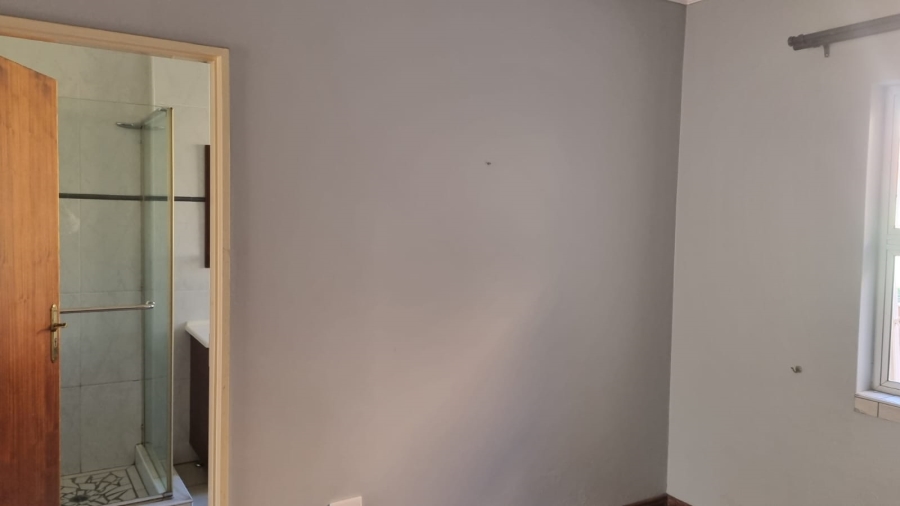 To Let 5 Bedroom Property for Rent in Die Heuwel Mpumalanga