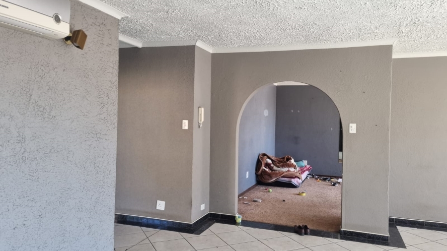 To Let 5 Bedroom Property for Rent in Die Heuwel Mpumalanga
