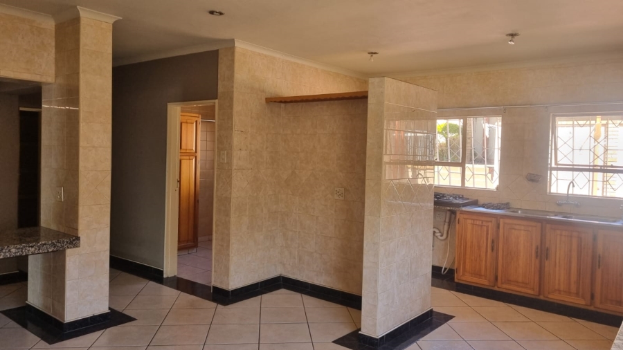 To Let 5 Bedroom Property for Rent in Die Heuwel Mpumalanga