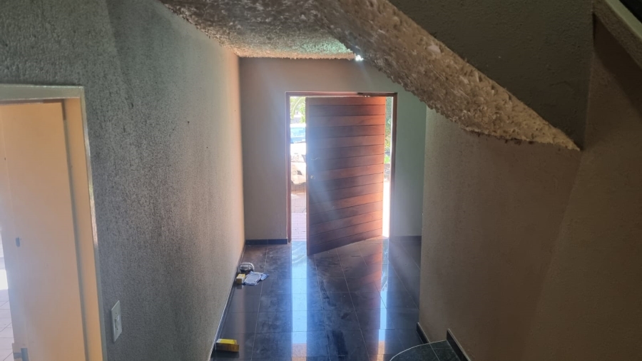 To Let 5 Bedroom Property for Rent in Die Heuwel Mpumalanga