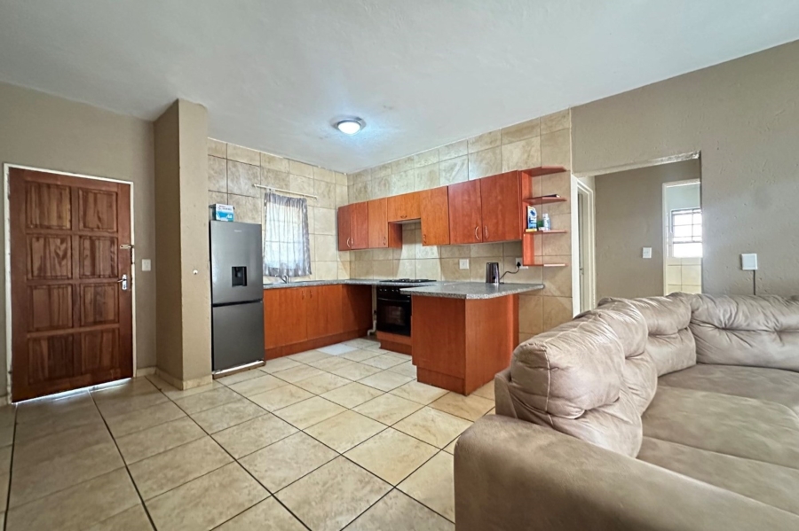 2 Bedroom Property for Sale in Stonehenge Ext 8 Mpumalanga
