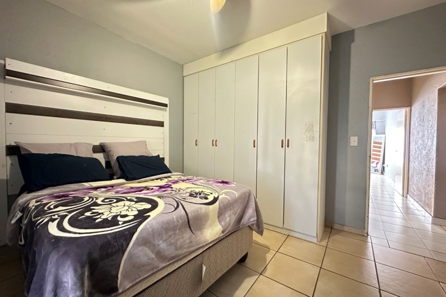 2 Bedroom Property for Sale in Stonehenge Ext 8 Mpumalanga