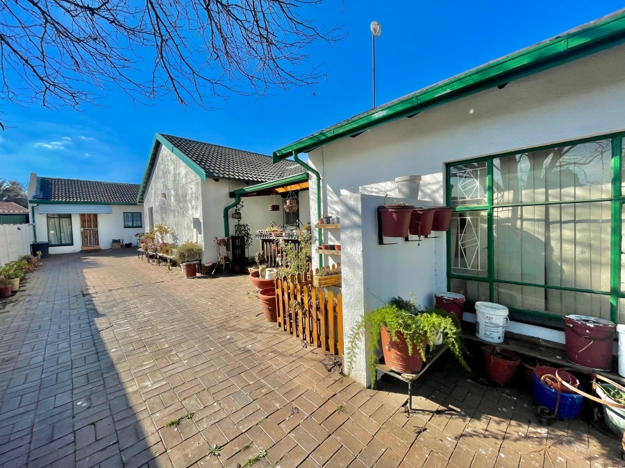 3 Bedroom Property for Sale in Secunda Mpumalanga