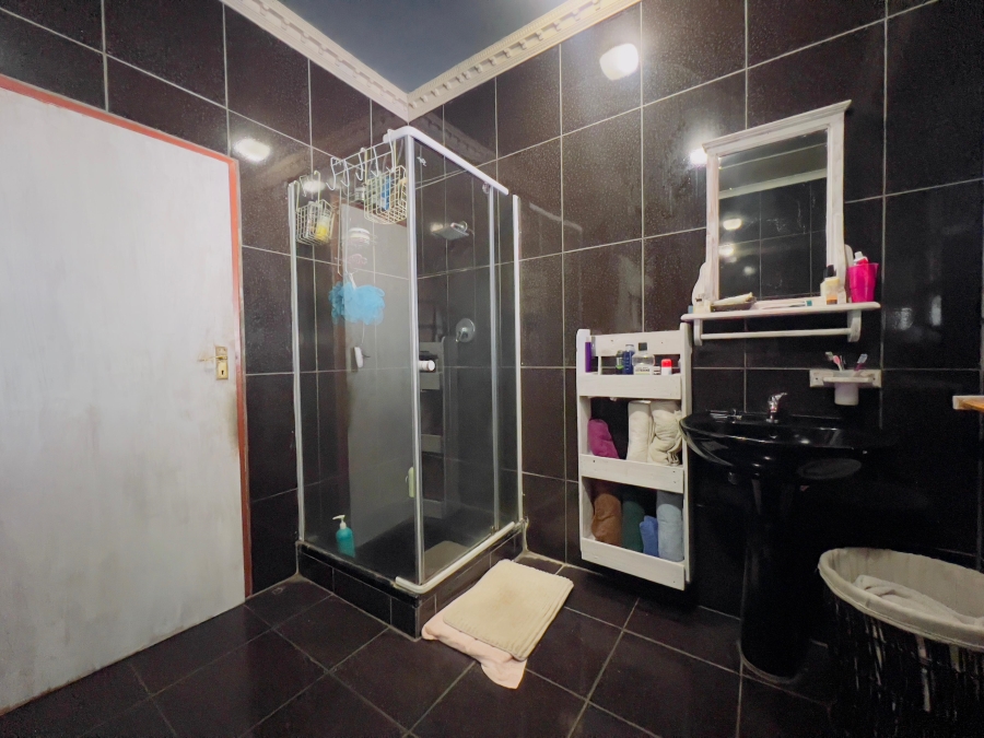 4 Bedroom Property for Sale in Nelspruit Ext 2 Mpumalanga