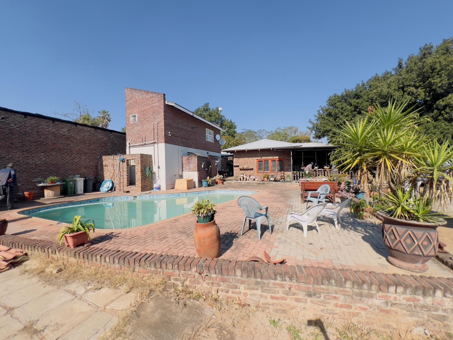 4 Bedroom Property for Sale in Nelspruit Ext 2 Mpumalanga