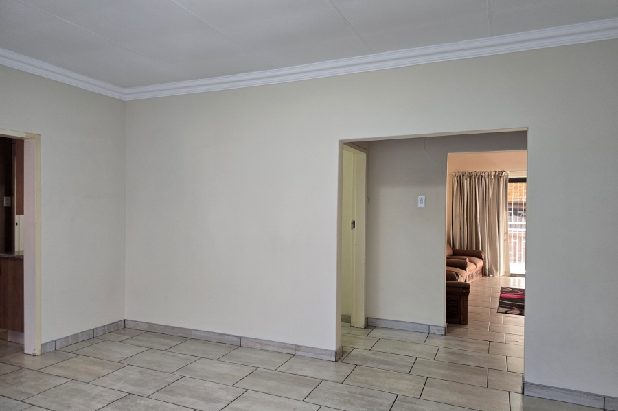 4 Bedroom Property for Sale in Gholfsig Mpumalanga