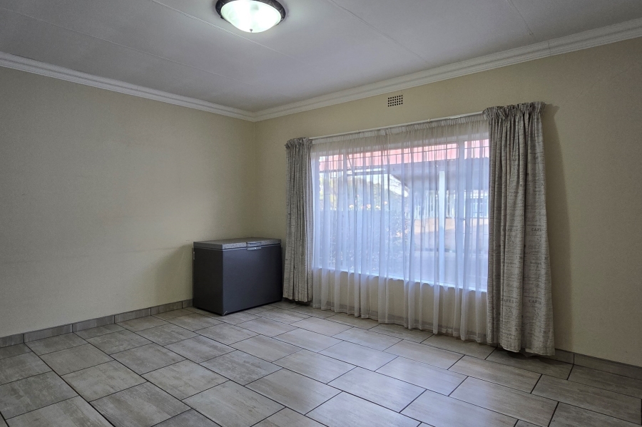 4 Bedroom Property for Sale in Gholfsig Mpumalanga