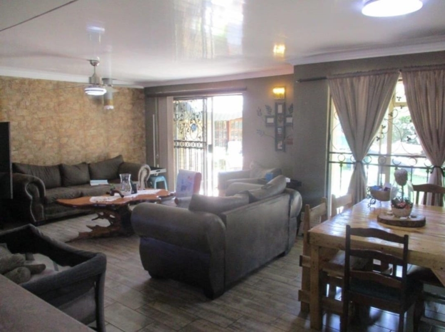 4 Bedroom Property for Sale in Suidheuwel Mpumalanga