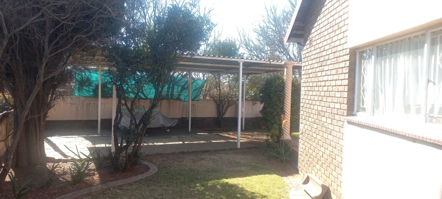 4 Bedroom Property for Sale in Aerorand South Mpumalanga