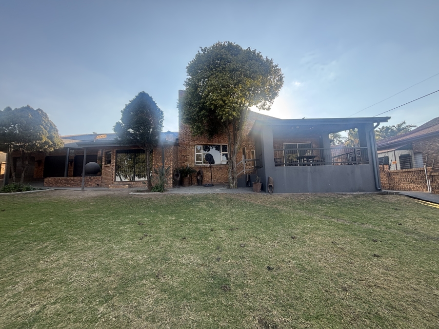 4 Bedroom Property for Sale in Hoeveld Park Mpumalanga