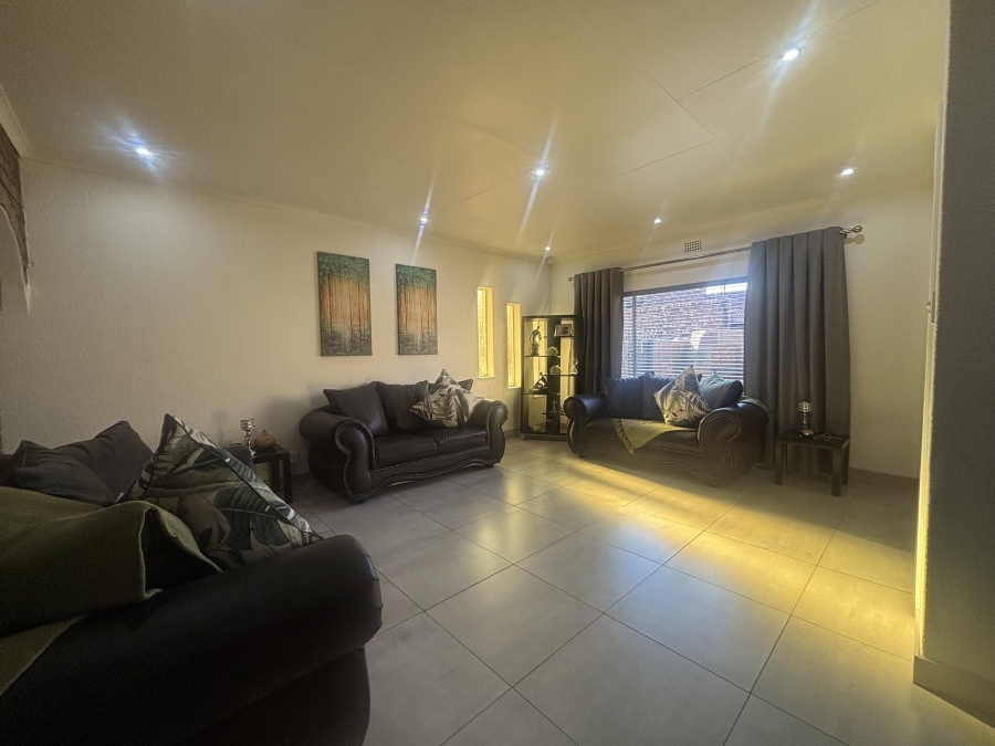 4 Bedroom Property for Sale in Hoeveld Park Mpumalanga