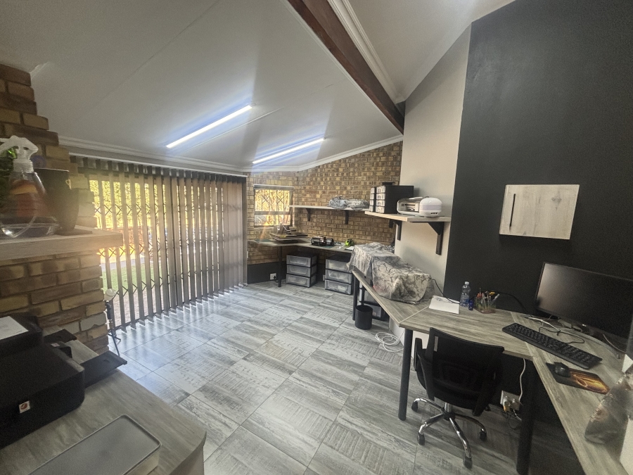 4 Bedroom Property for Sale in Hoeveld Park Mpumalanga