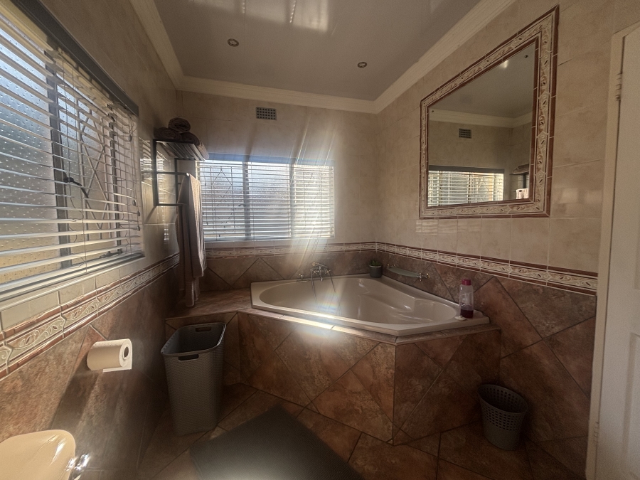 4 Bedroom Property for Sale in Hoeveld Park Mpumalanga