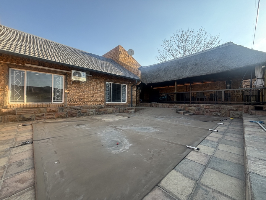 4 Bedroom Property for Sale in Hoeveld Park Mpumalanga
