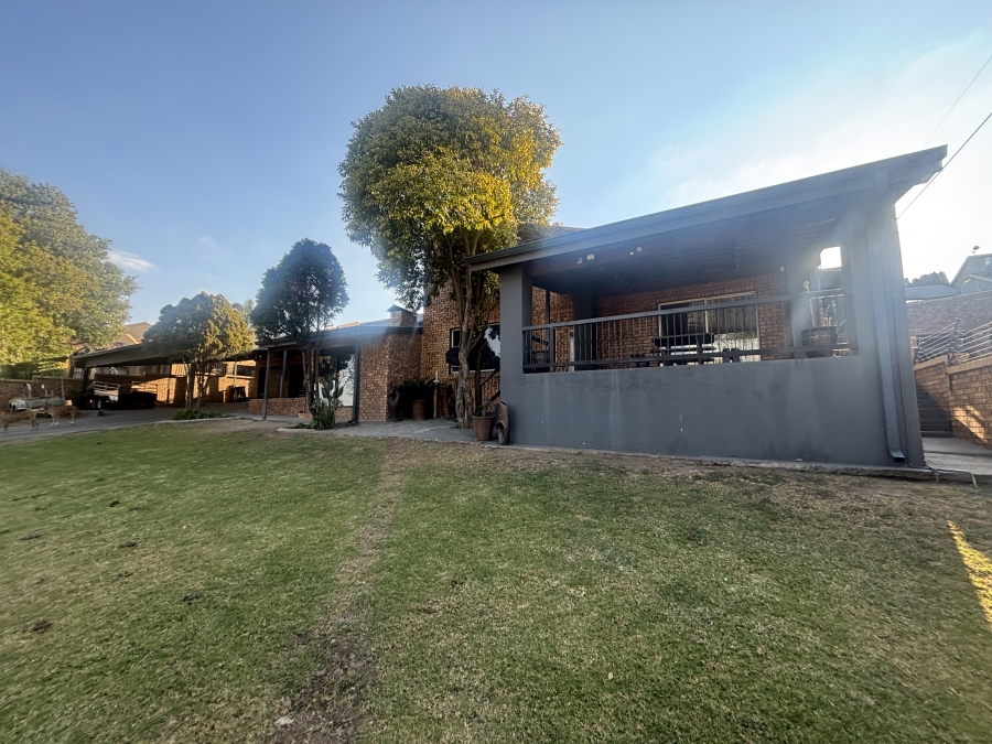 4 Bedroom Property for Sale in Hoeveld Park Mpumalanga