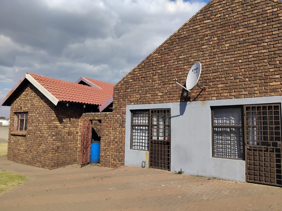 3 Bedroom Property for Sale in Kwaguqa Ext 7 Mpumalanga