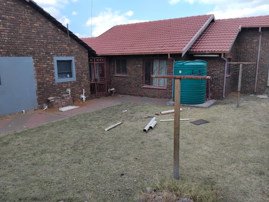 3 Bedroom Property for Sale in Kwaguqa Ext 7 Mpumalanga