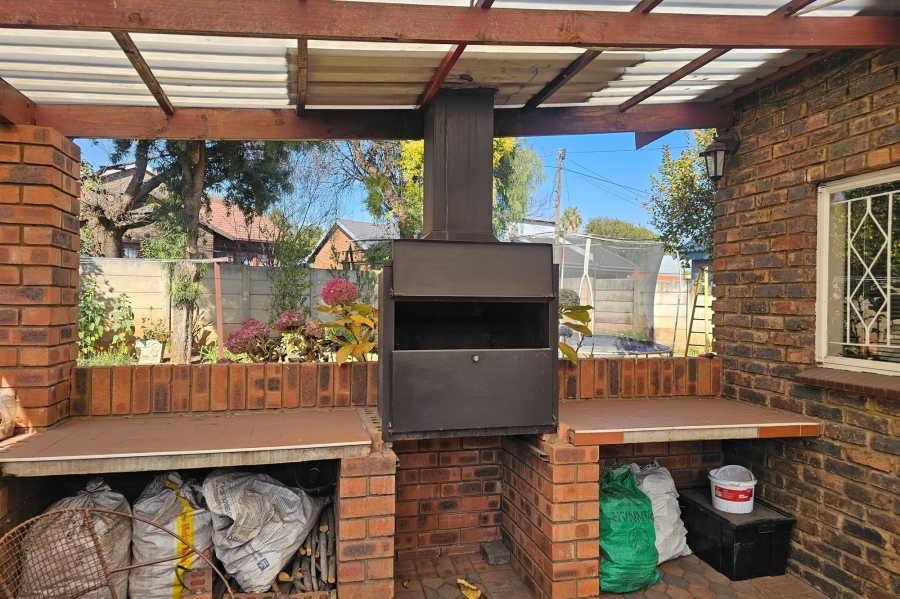 4 Bedroom Property for Sale in Aerorand Mpumalanga