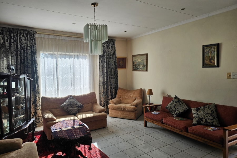4 Bedroom Property for Sale in Aerorand Mpumalanga