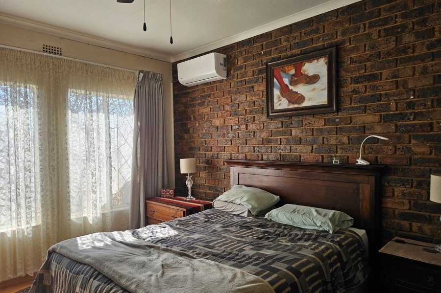4 Bedroom Property for Sale in Aerorand Mpumalanga