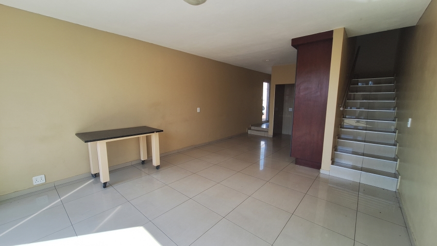 To Let 3 Bedroom Property for Rent in Model Park Mpumalanga