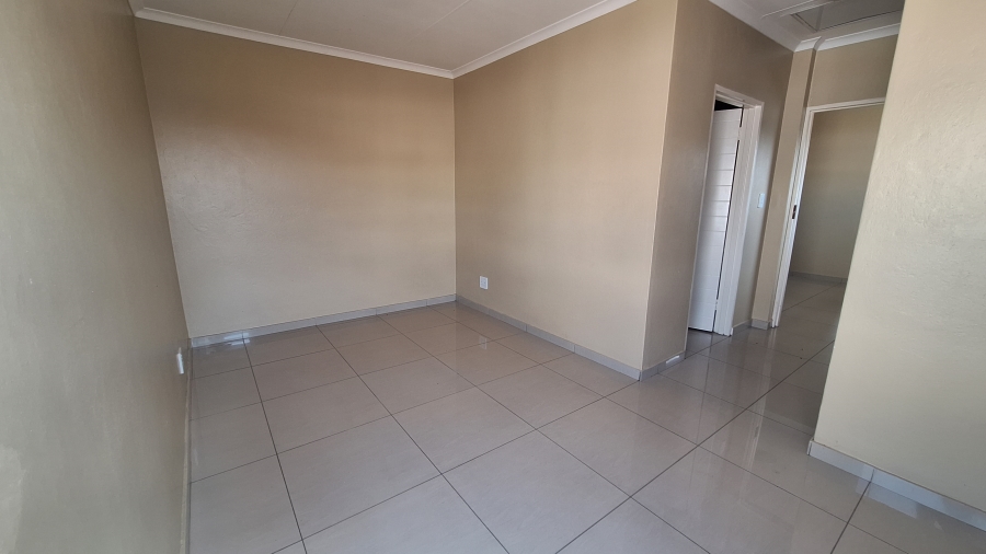 To Let 3 Bedroom Property for Rent in Model Park Mpumalanga
