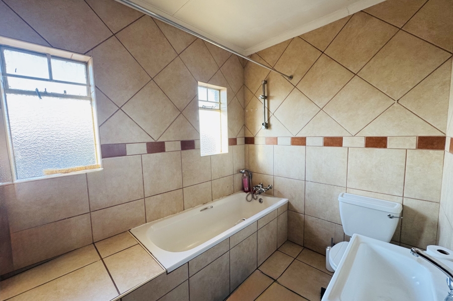 3 Bedroom Property for Sale in Middelburg South Mpumalanga