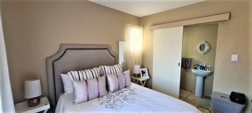 To Let 1 Bedroom Property for Rent in Nelspruit Ext 29 Mpumalanga