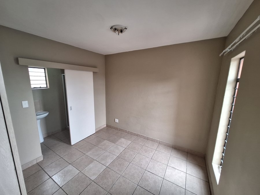 To Let 1 Bedroom Property for Rent in Nelspruit Ext 29 Mpumalanga
