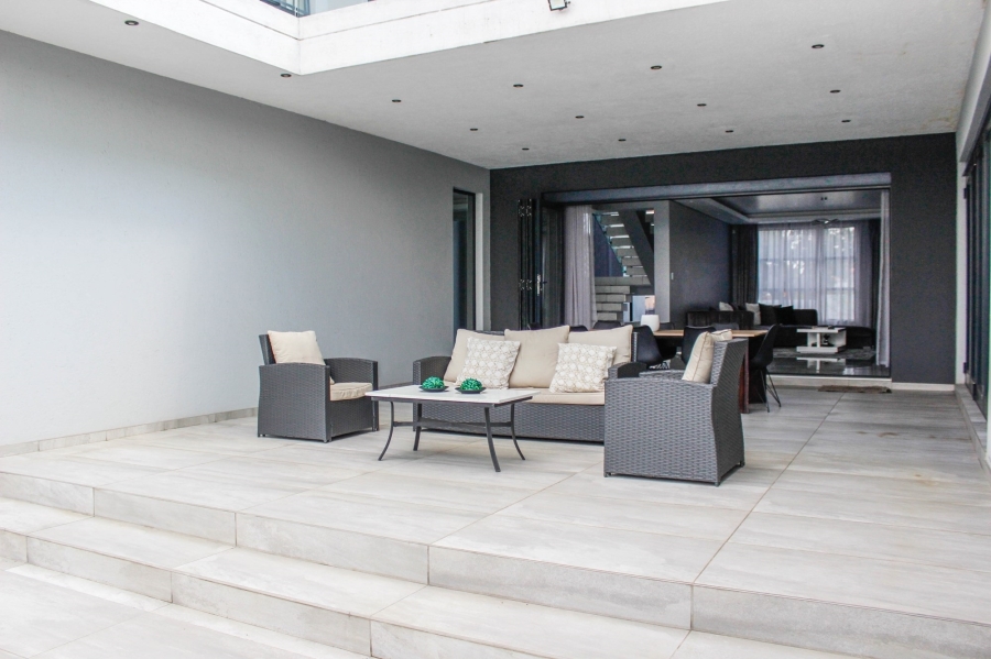 7 Bedroom Property for Sale in Gholfsig Mpumalanga