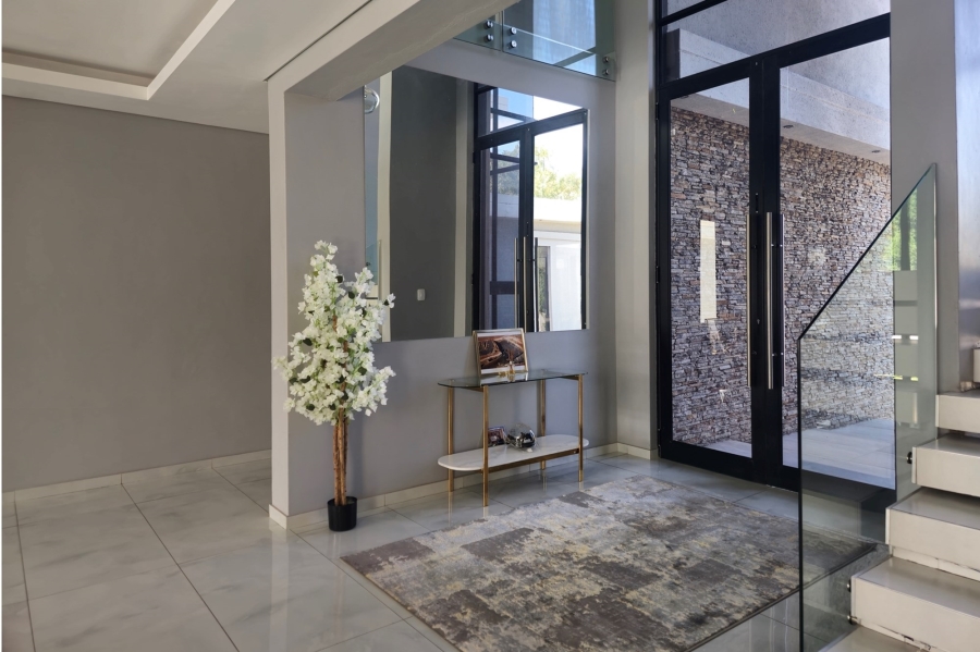 7 Bedroom Property for Sale in Gholfsig Mpumalanga